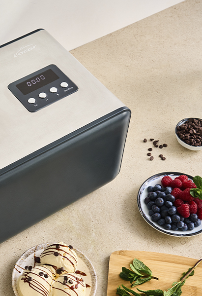Ice cream maker