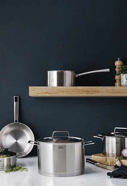Stock pots